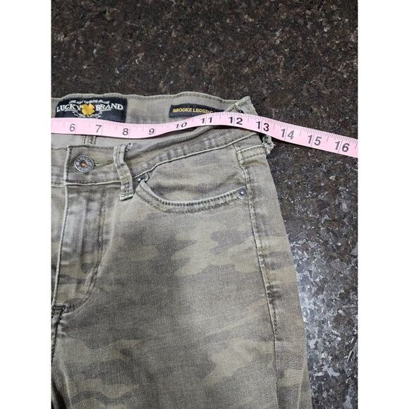 Lucky Brand Camo Print Brooke Legging Jeans, Size 2 - Picture 9 of 9